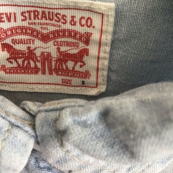 LEVIS ripped design blouse distressed denim shirt small southwestern style small - Picture 3 of 14